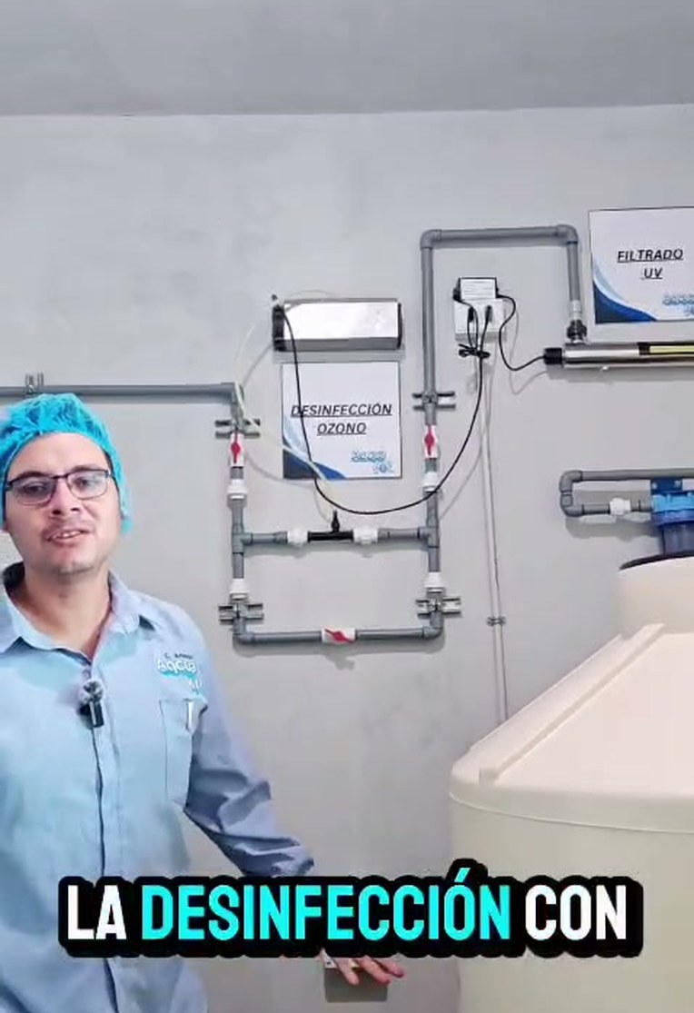 Desinfección con ozono y filtrado UV en la planta Aqcua H2O